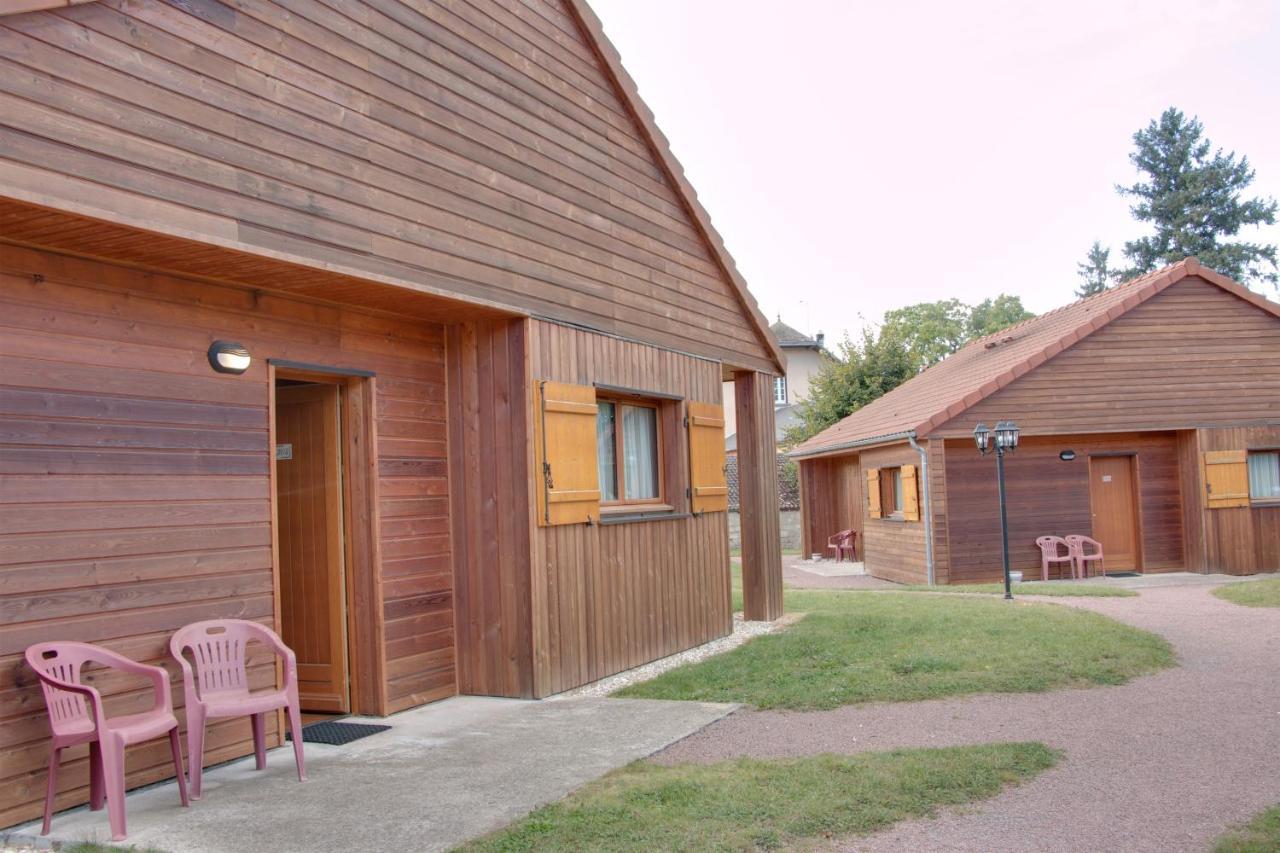 Le Chalet De La Foret Hotel 3 Etoiles Et Restaurant Vierzon Exterior photo
